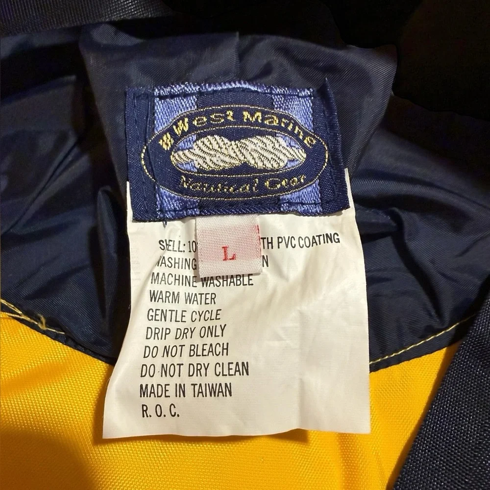 West Marine Sou’wester Rain Hat. Long Back Brim and Chin Strap - Picture 4 of 8